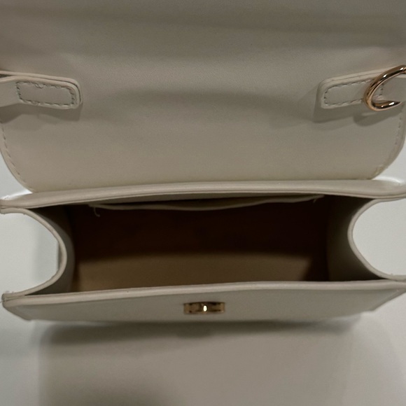 NWOT Lulus Elegant White Handbag - Picture 4 of 8